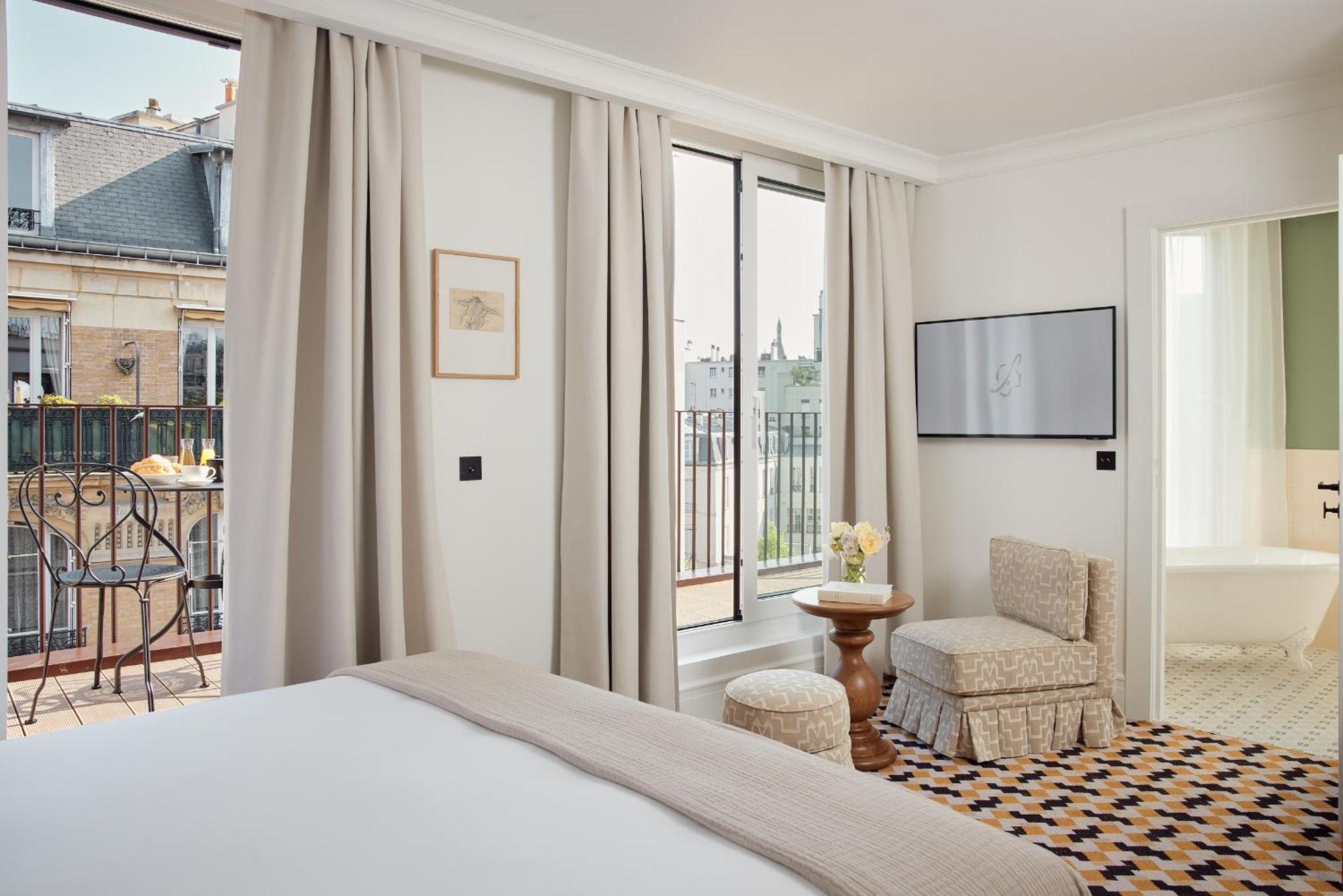 Hotel Noucha Paris Exterior photo